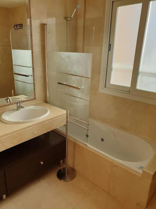 Chalet Ifema 5 Habitaciones 4 Banos, Parking Free Madrid Exterior foto
